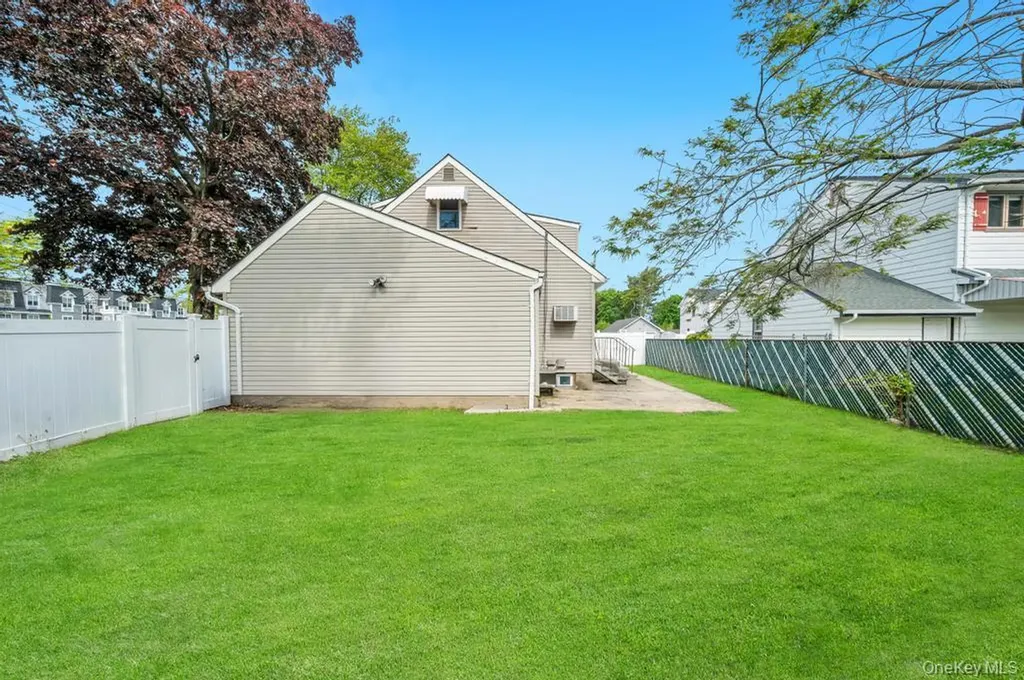 1050 Stewart Avenue Bethpage NY 11714