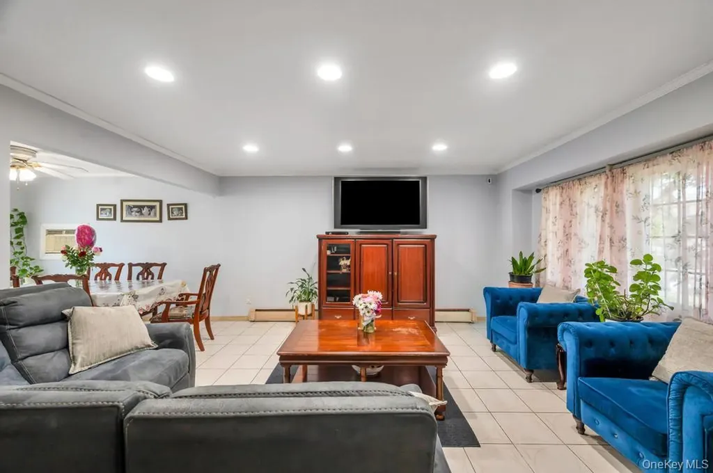 1050 Stewart Avenue Bethpage NY 11714