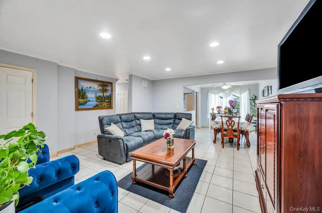 1050 Stewart Avenue Bethpage NY 11714