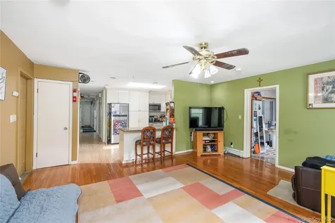 21 E Mountain Road S Cold Spring NY 10516