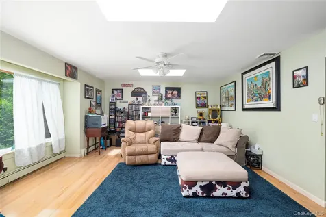 21 E Mountain Road S Cold Spring NY 10516