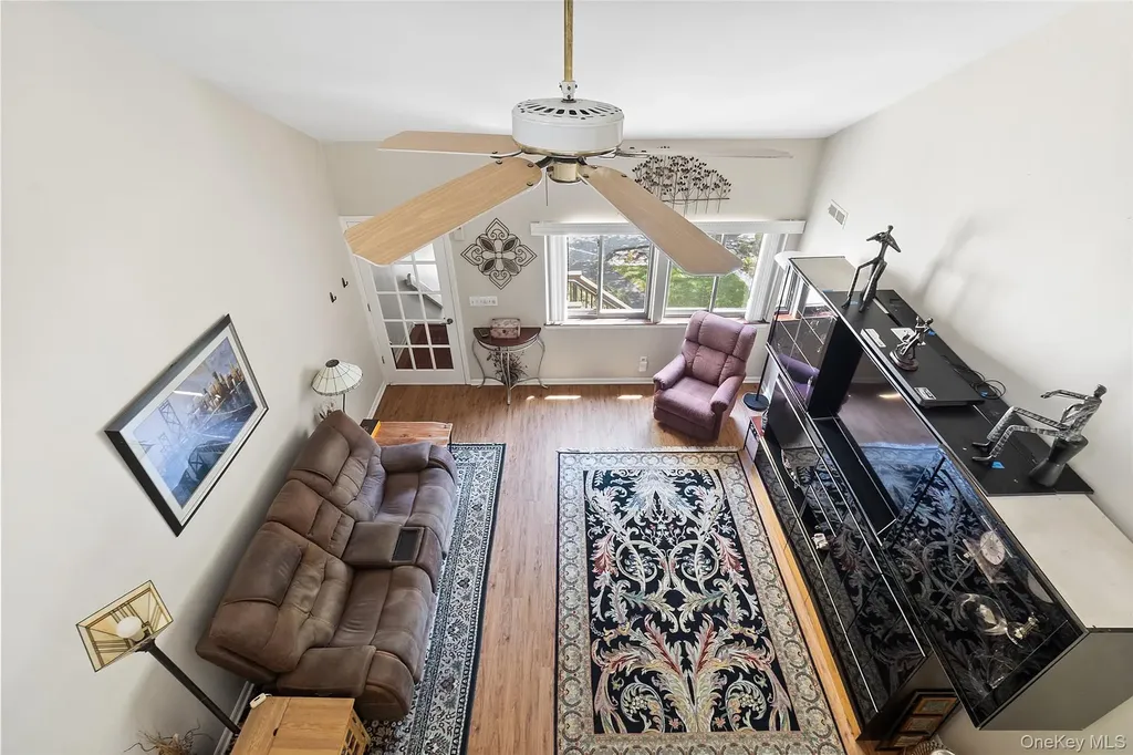 183 Laurel Ridge South Salem NY 10590