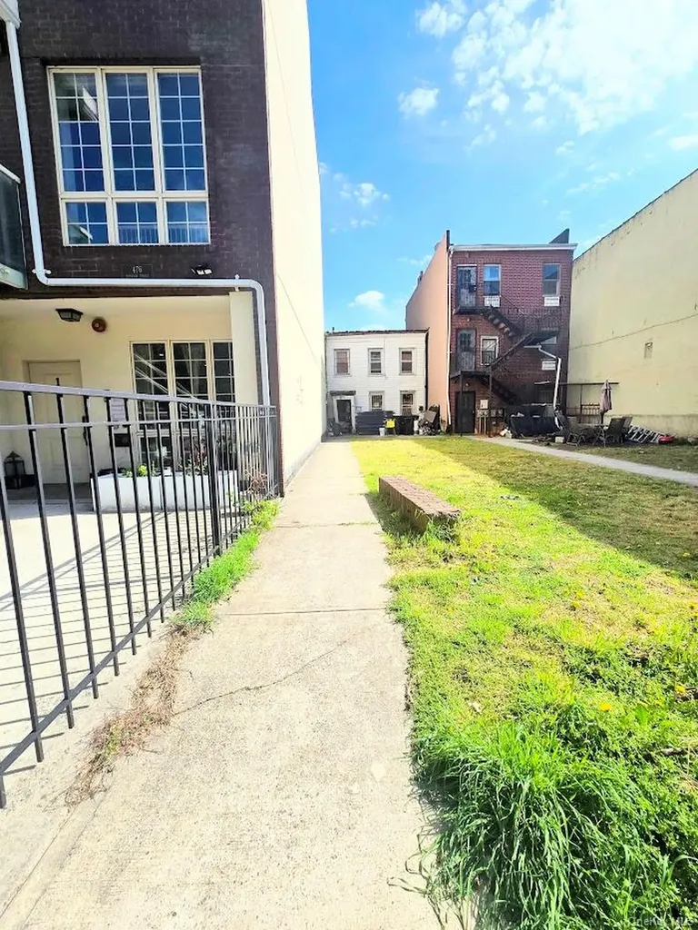 474 Hancock Street Brooklyn NY 11233