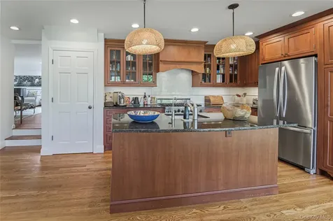 212 Hunt Lane North Salem NY 10560
