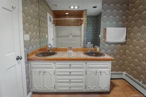 212 Hunt Lane North Salem NY 10560