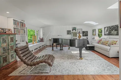 212 Hunt Lane North Salem NY 10560