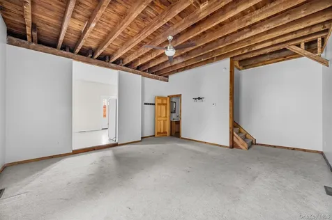 1-18 Willow Way Rhinebeck NY 12572