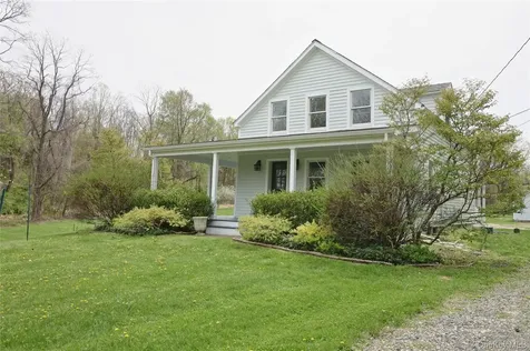 292 Mountain View Road Rhinebeck NY 12572
