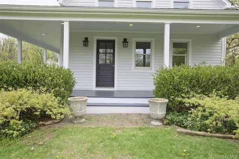 292 Mountain View Road Rhinebeck NY 12572