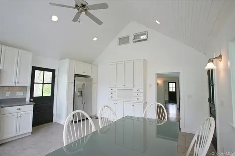 292 Mountain View Road Rhinebeck NY 12572