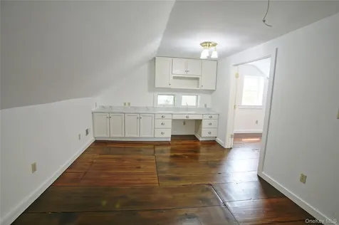 292 Mountain View Road Rhinebeck NY 12572