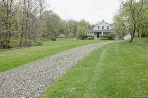 292 Mountain View Road Rhinebeck NY 12572