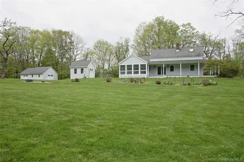 292 Mountain View Road Rhinebeck NY 12572