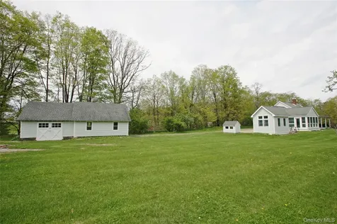 292 Mountain View Road Rhinebeck NY 12572