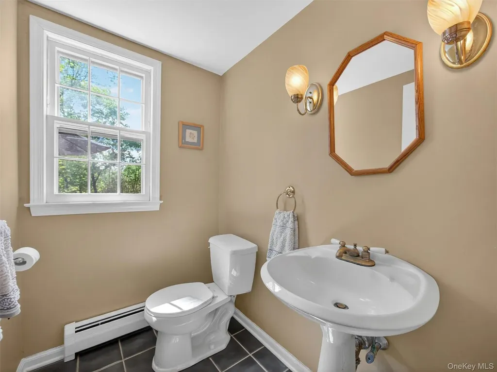 9 Woodthrush Drive West Nyack NY 10994