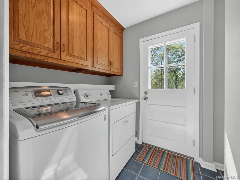 9 Woodthrush Drive West Nyack NY 10994