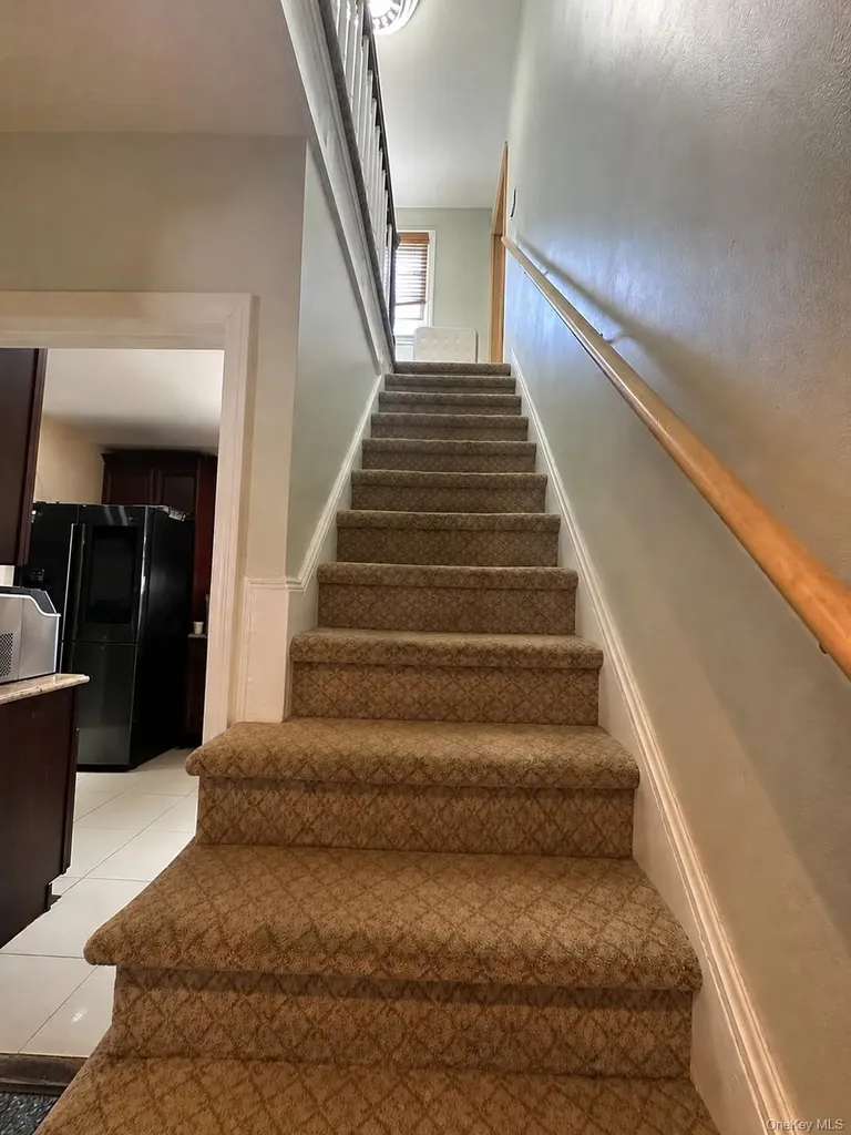 5143 Bell Boulevard Bayside NY 11364
