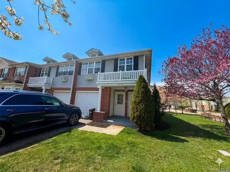 8296 Country Pointe Circle Queens Village NY 11427