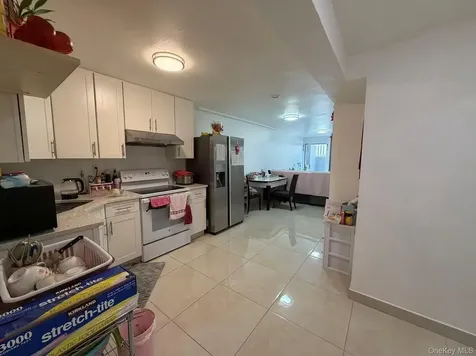 8296 Country Pointe Circle Queens Village NY 11427
