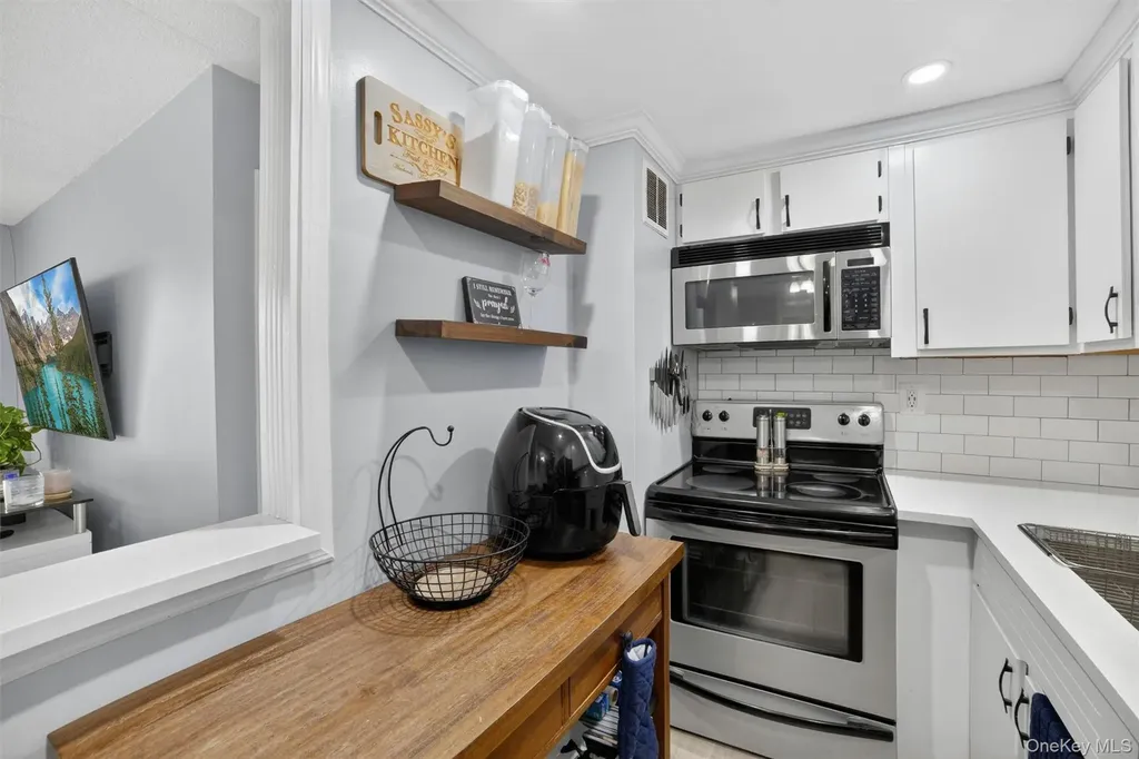 150 Overlook Avenue Peekskill NY 10566