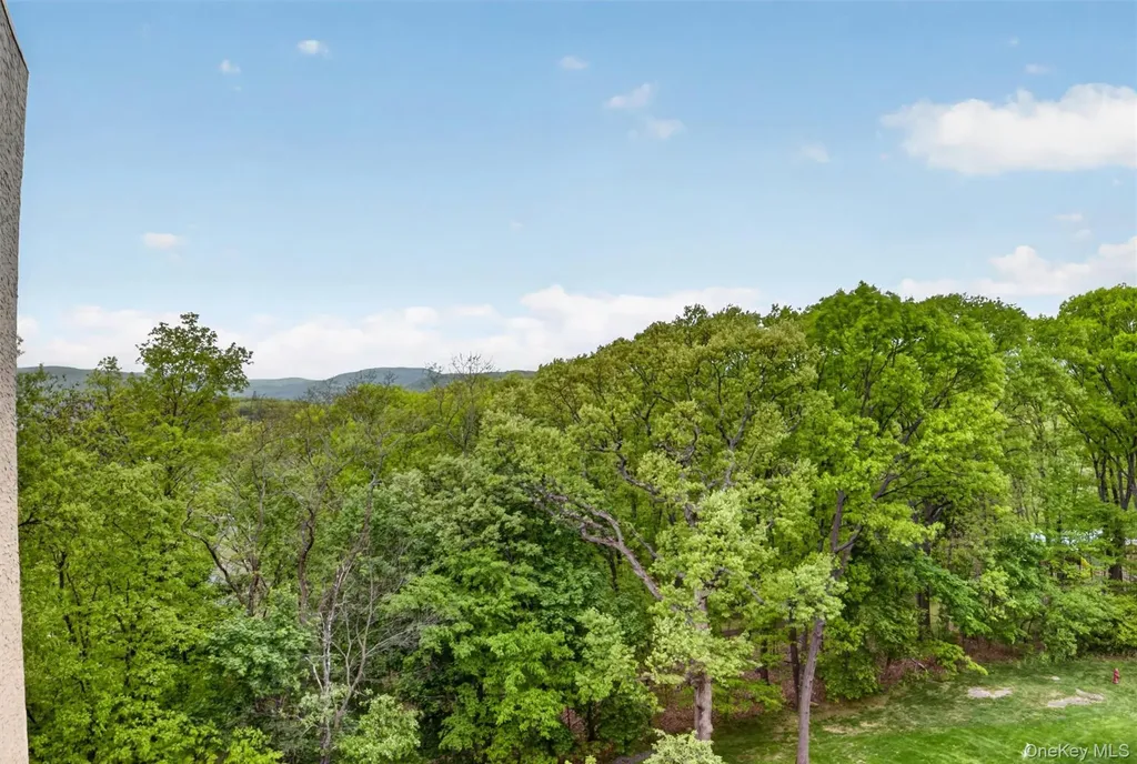 150 Overlook Avenue Peekskill NY 10566