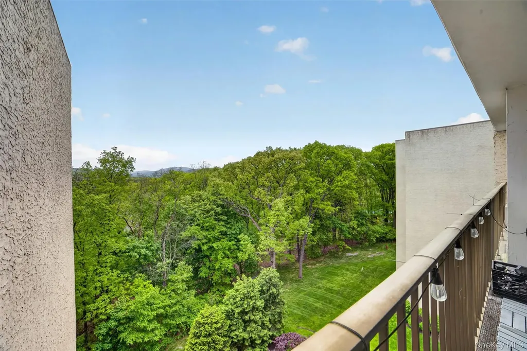 150 Overlook Avenue Peekskill NY 10566