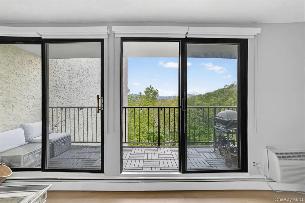150 Overlook Avenue Peekskill NY 10566