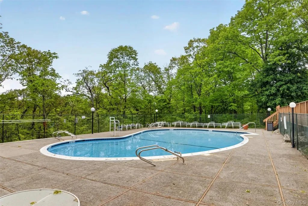 150 Overlook Avenue Peekskill NY 10566