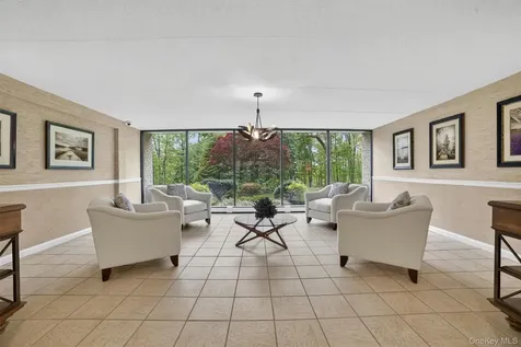 150 Overlook Avenue Peekskill NY 10566