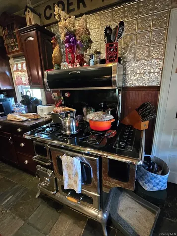25 Delaware Street Port Jervis NY 12771