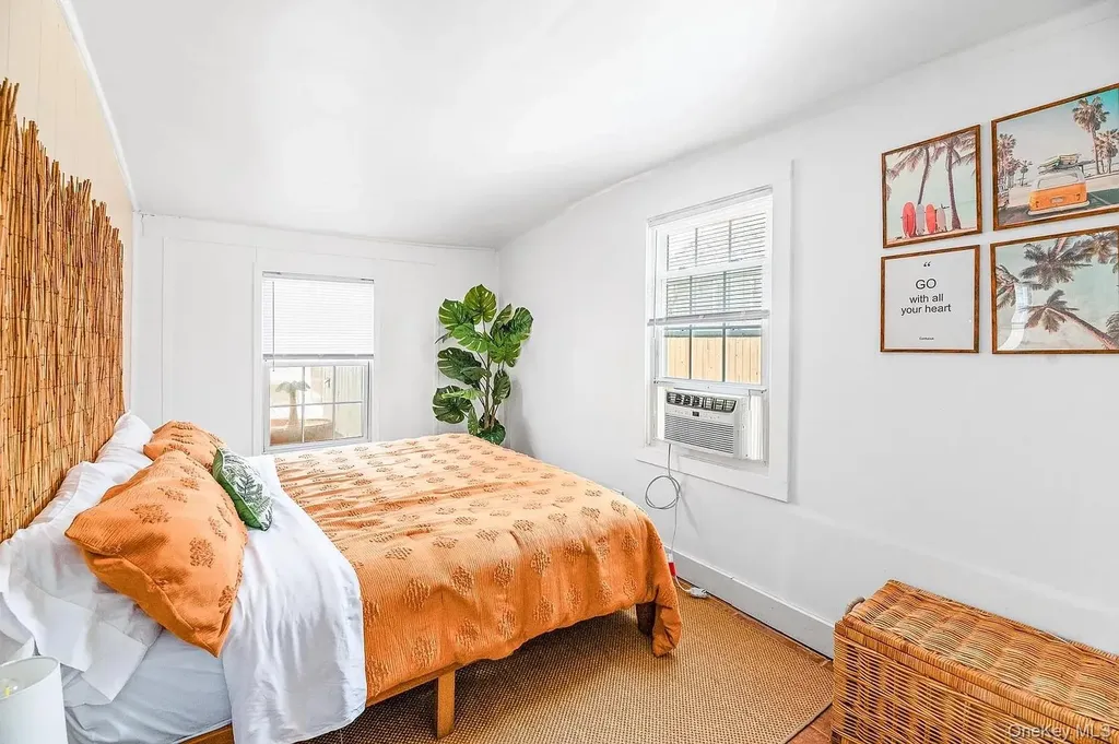 291 Cottage Walk Ocean Beach NY 11770