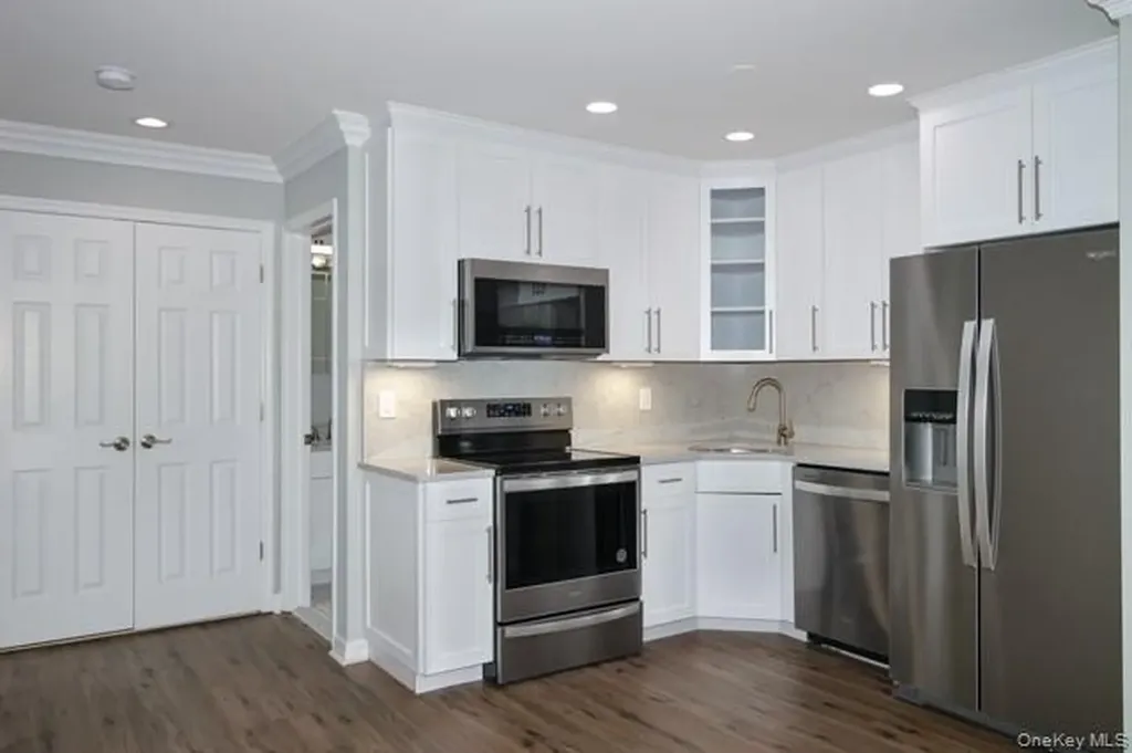 465 New Highway Copiague NY 11726