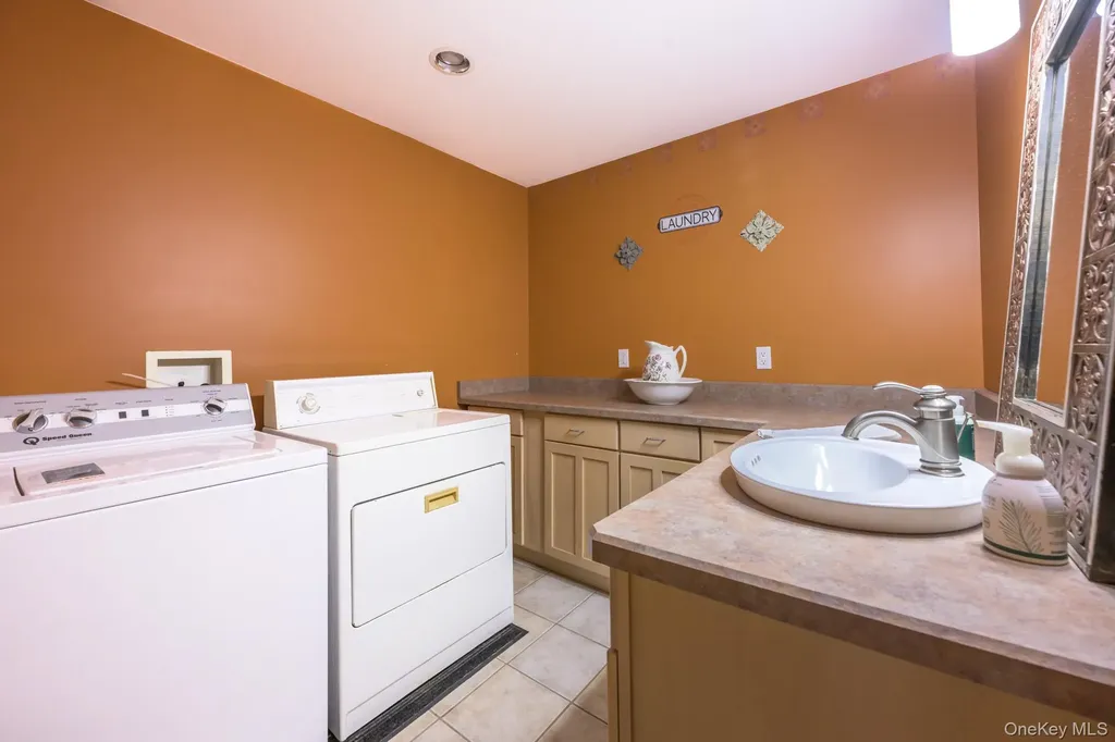 1013 Plank Road Other NY 12140