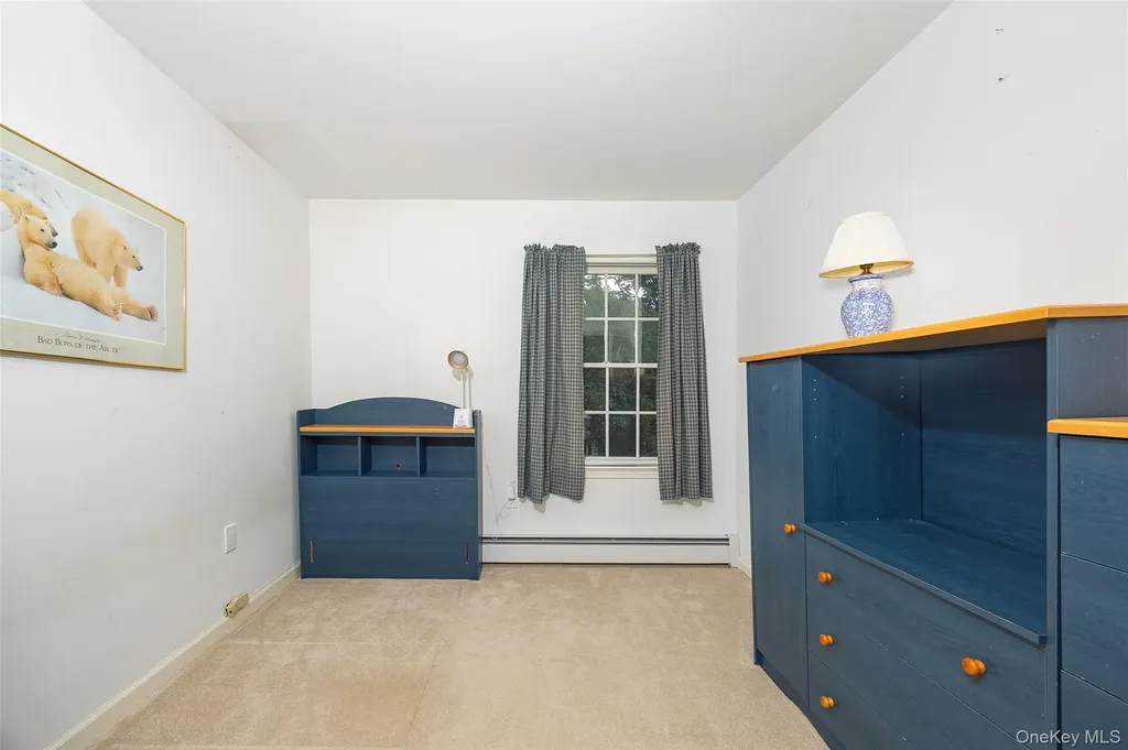 11 Trotter Lane Poughkeepsie NY 12603