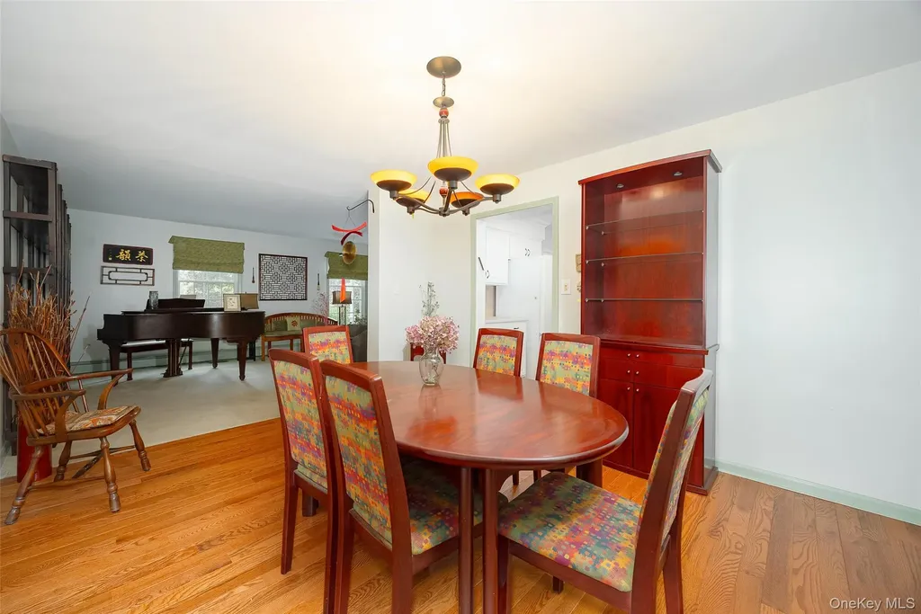 11 Trotter Lane Poughkeepsie NY 12603