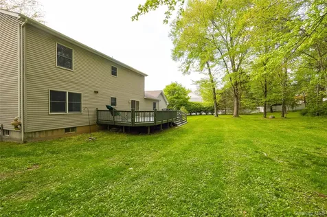11 Trotter Lane Poughkeepsie NY 12603