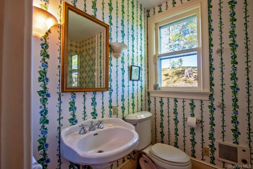 170 Greendale Road Hudson NY 12534