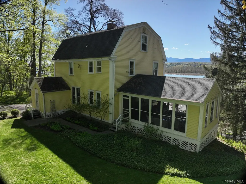 170 Greendale Road Hudson NY 12534
