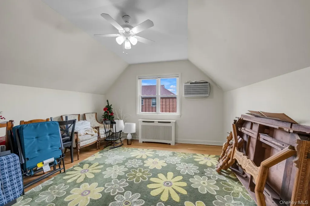 1870 Hering Avenue Bronx NY 10461