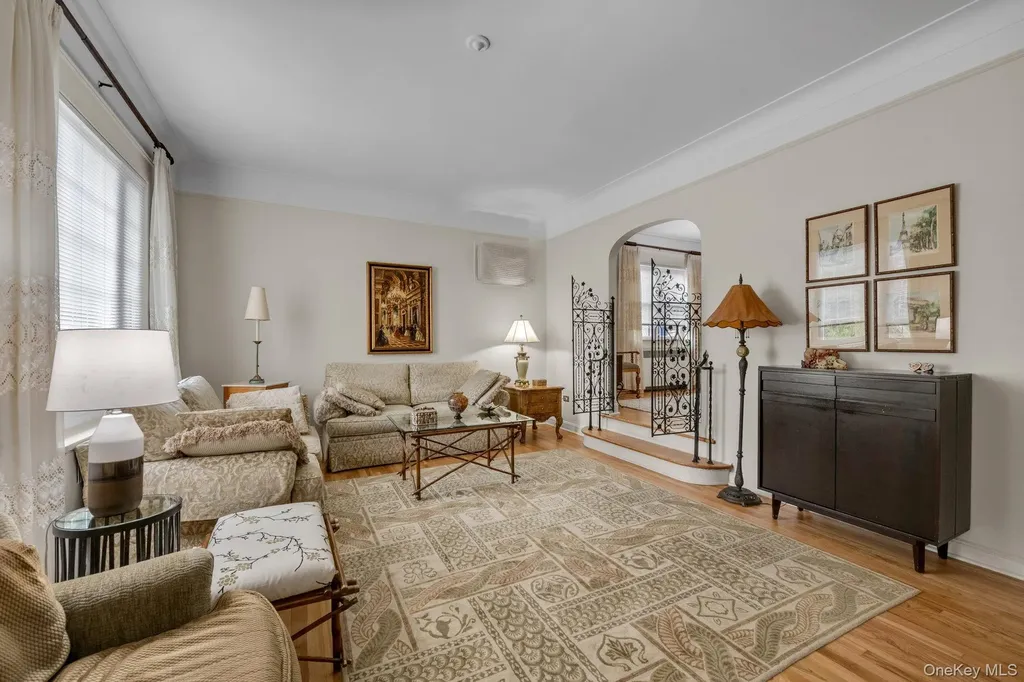 1870 Hering Avenue Bronx NY 10461