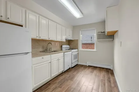 1870 Hering Avenue Bronx NY 10461