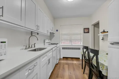 1870 Hering Avenue Bronx NY 10461
