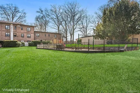 9 Manchester Road Eastchester NY 10709