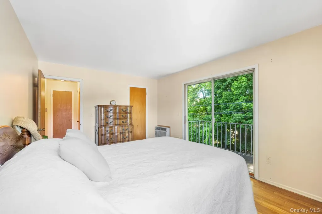 12 Normandy Village Nanuet NY 10954