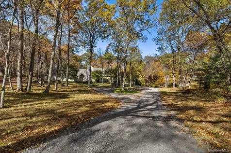 158 Mead Street Waccabuc NY 10597