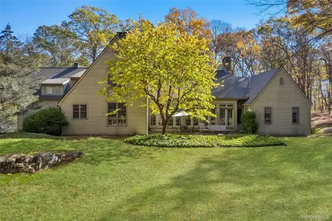 158 Mead Street Waccabuc NY 10597