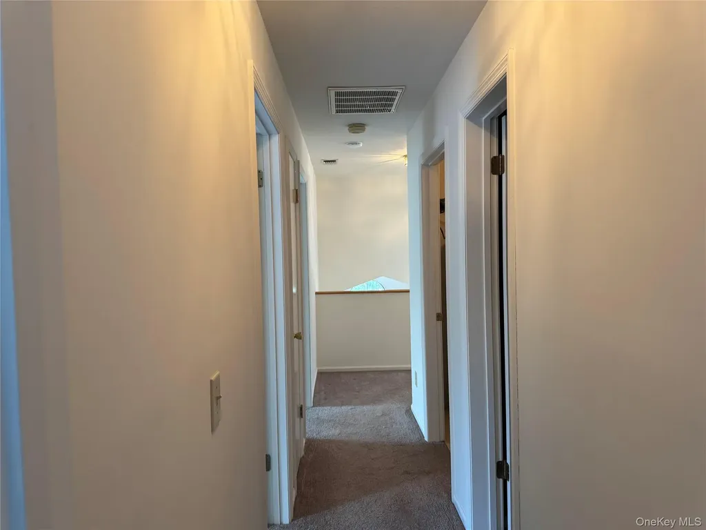 24 Olde Wagon Road Warwick NY 10990