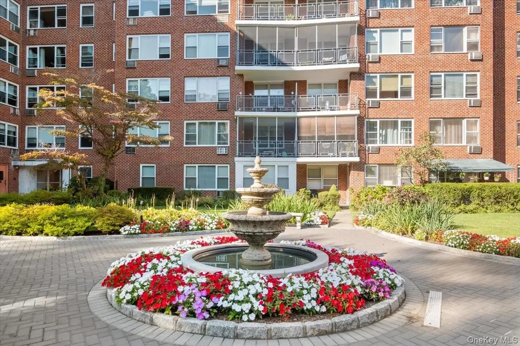281 Garth Road Scarsdale NY 10583