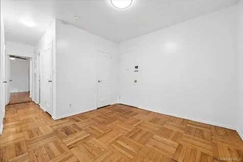 281 Garth Road Scarsdale NY 10583