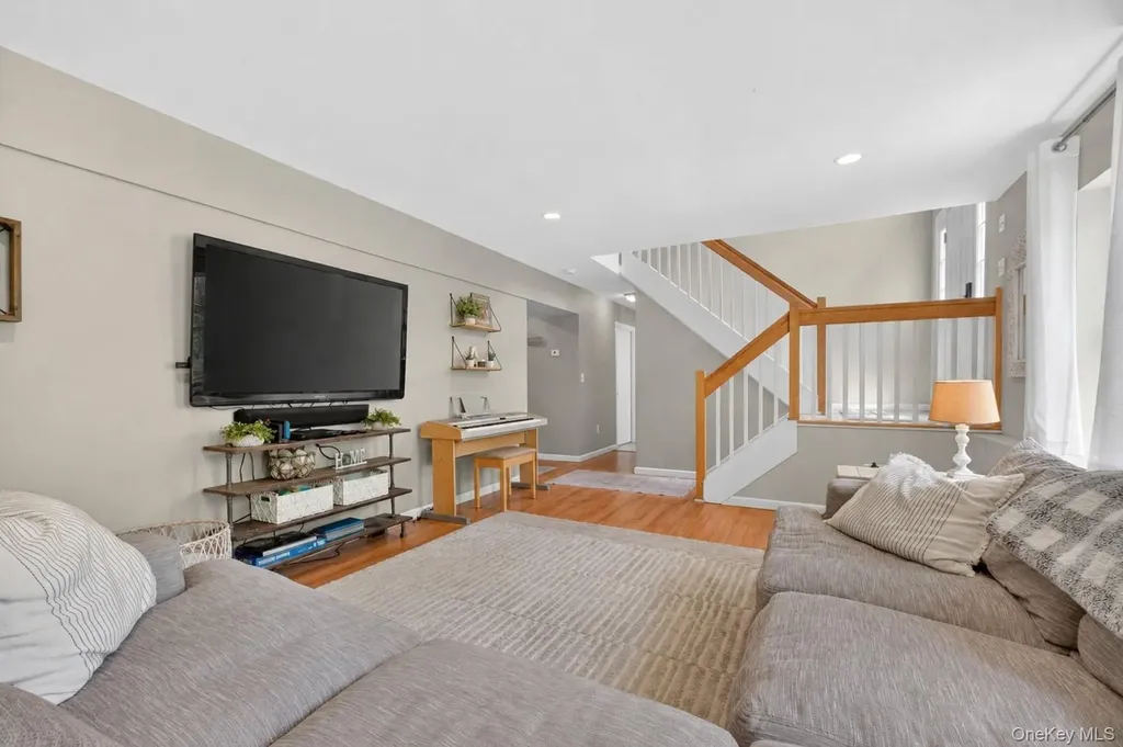 22 Hazel Hill Road Mahopac NY 10541